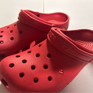 Crocs  Red  women’s size 9  good for everyday wear around the house or yard